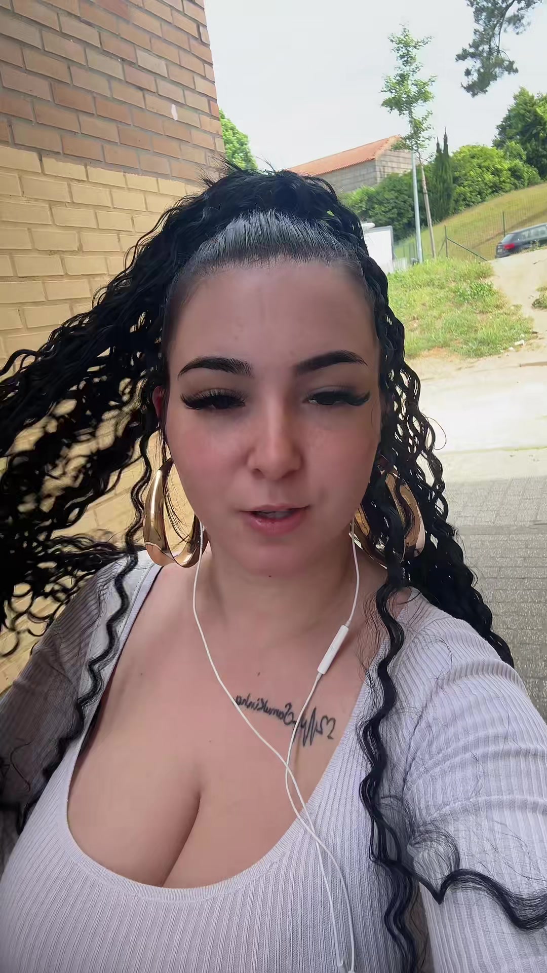 @Cassandra Amaral 13