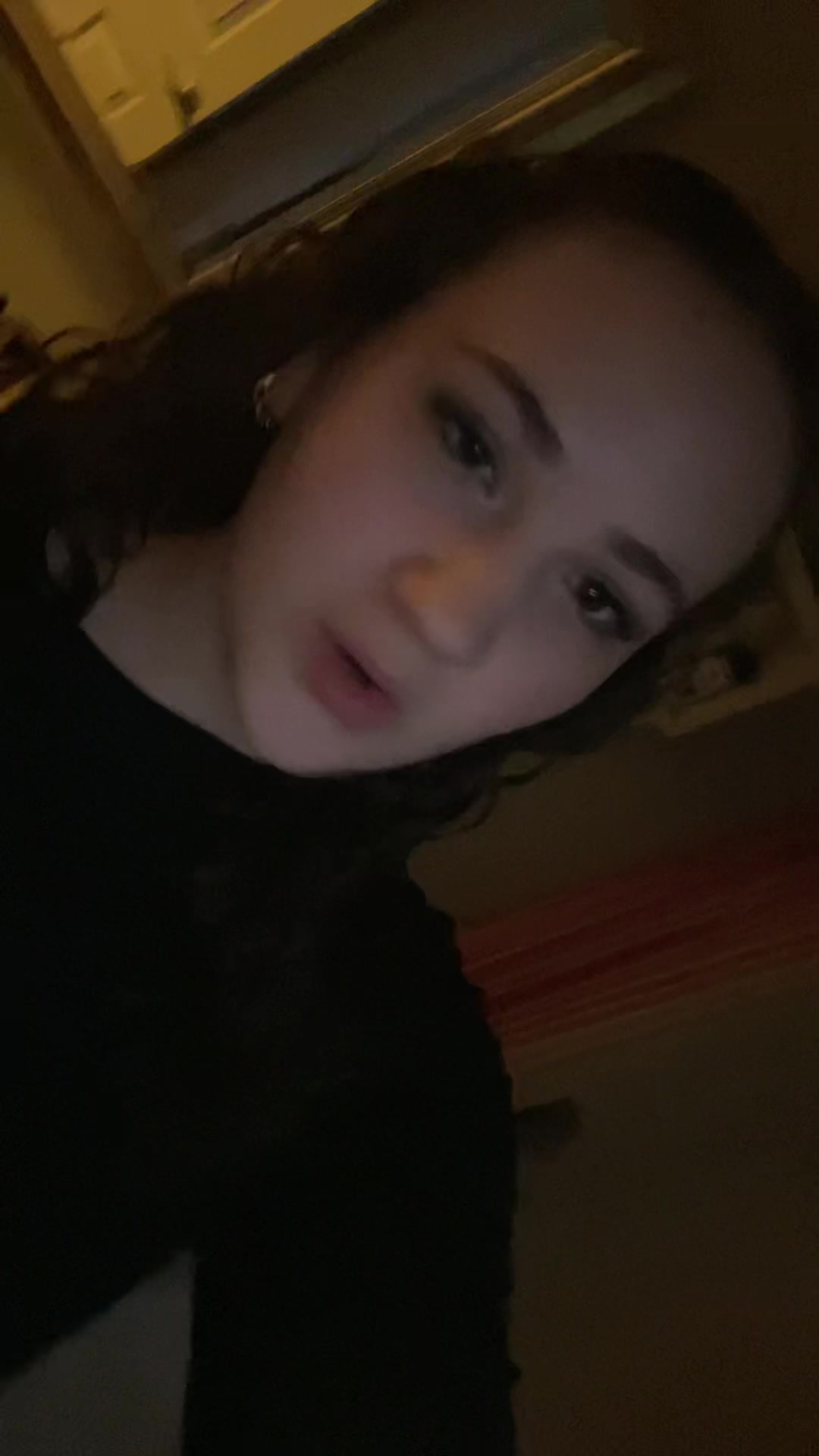 @Ava