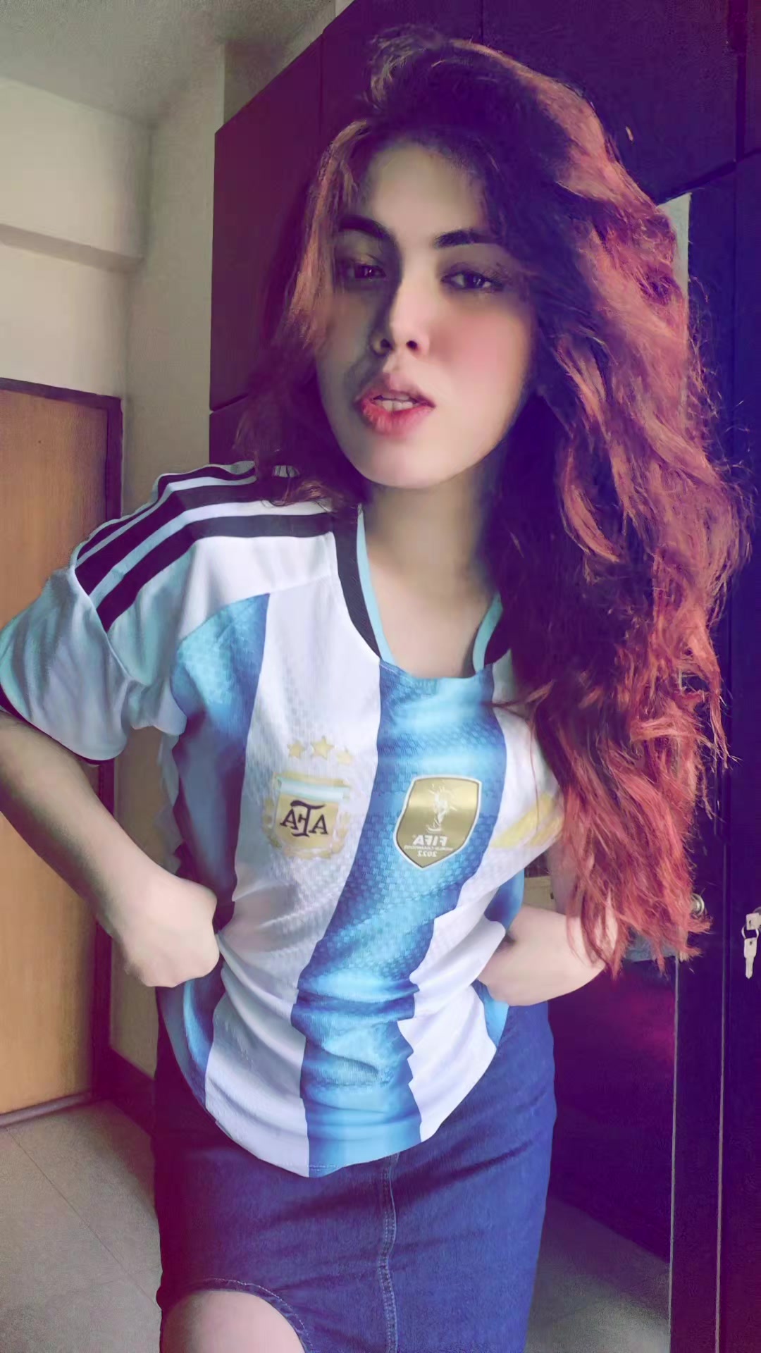 @💋