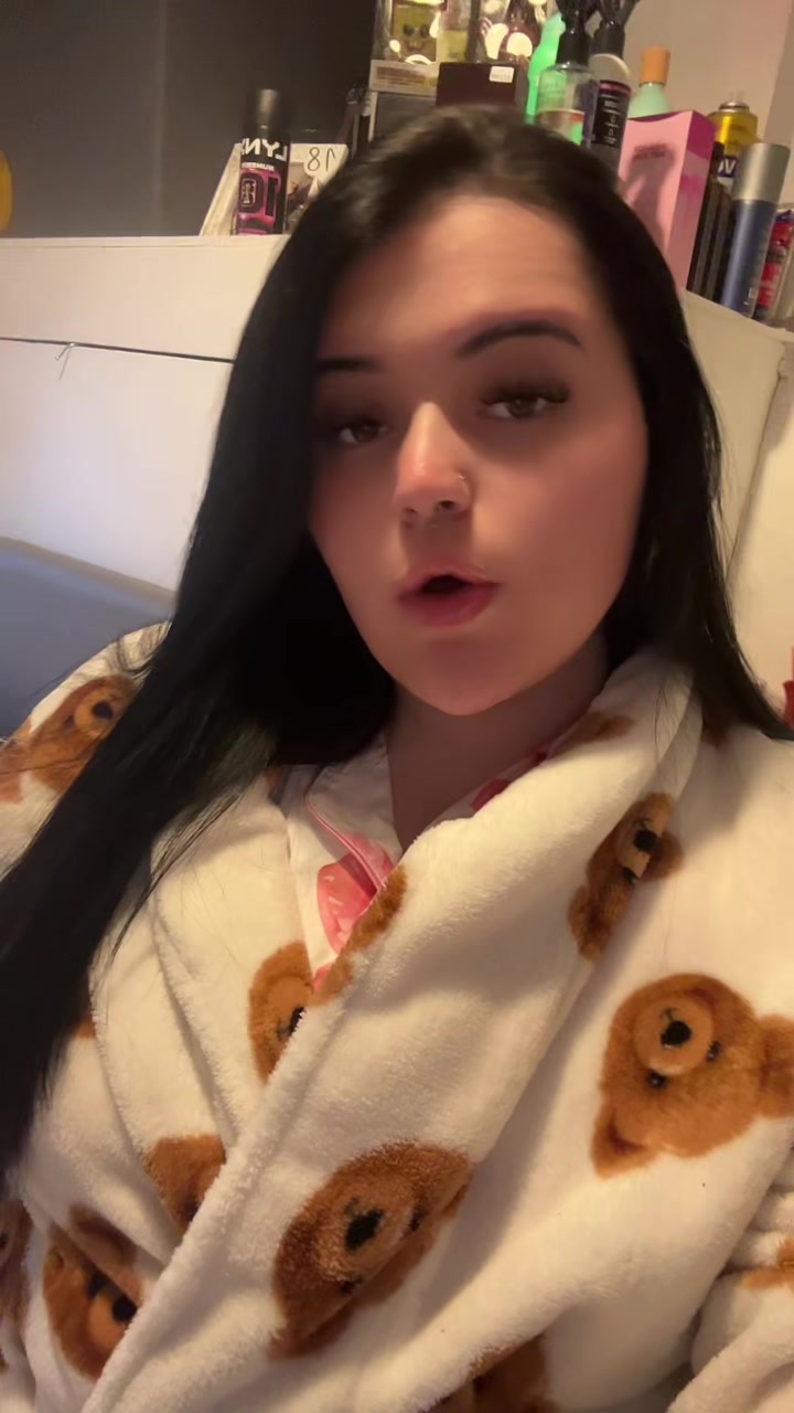@Kaci🌺