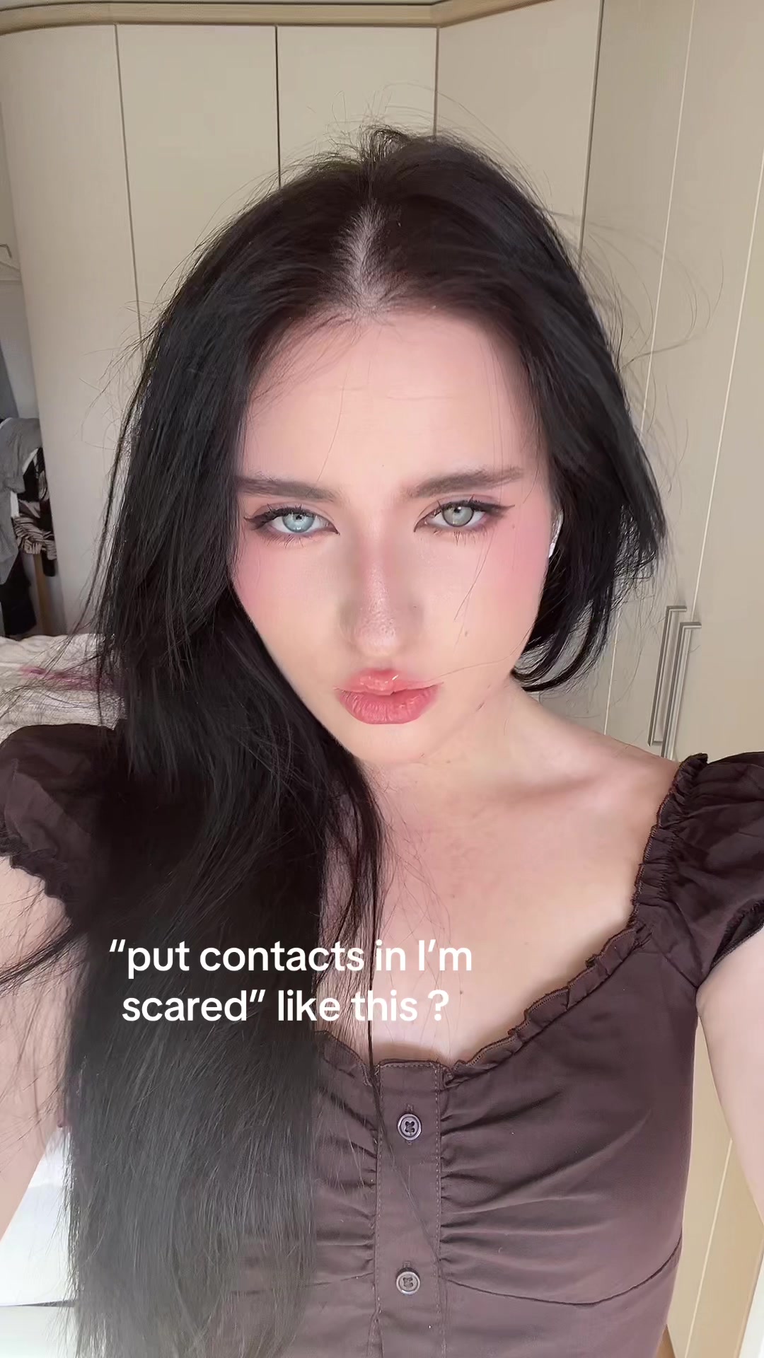 @livingforlola