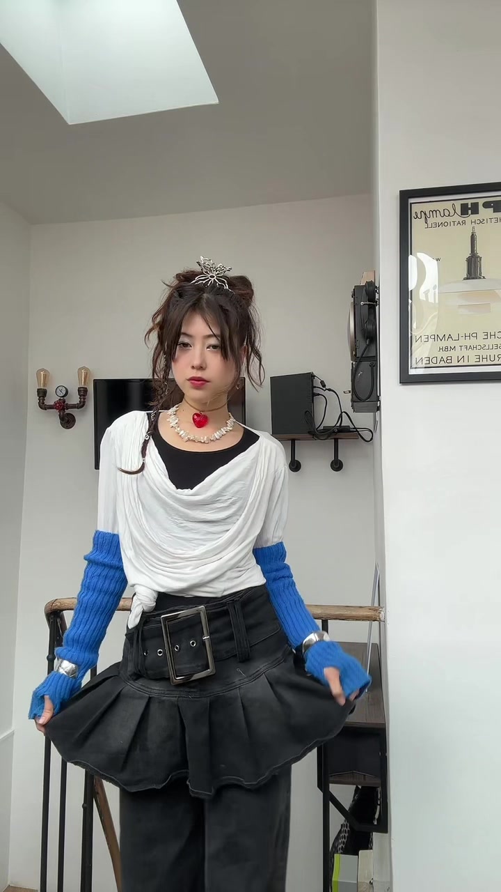 @ニナ꒰ঌ(っ˘꒳˘ｃ)໒꒱