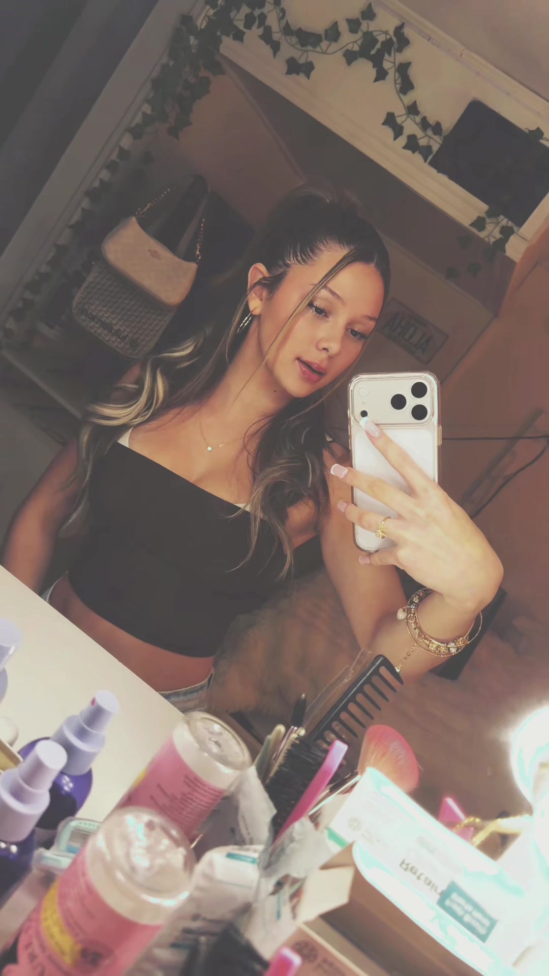 @aliyana🤍