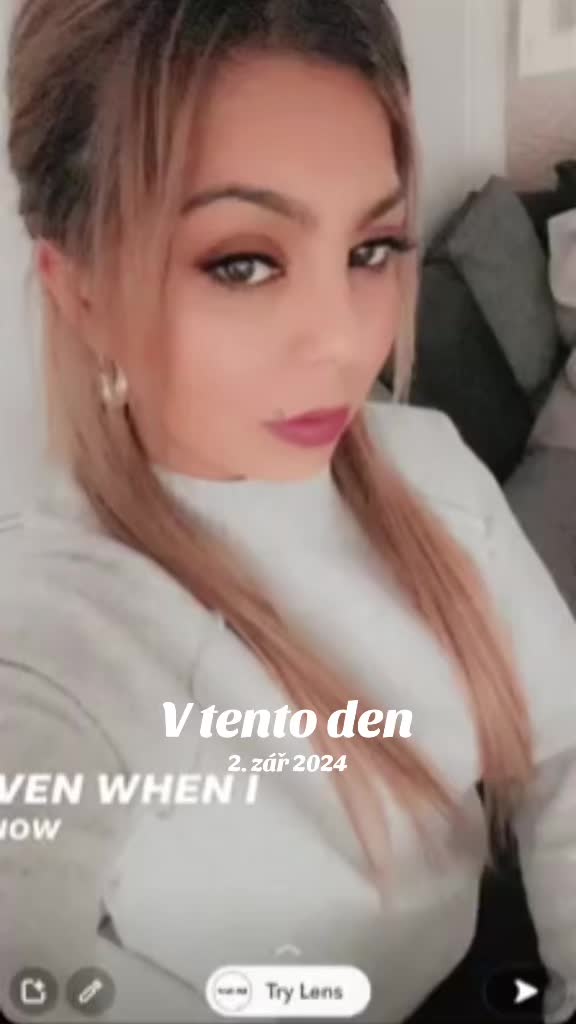 @🇨🇿 lavita lola 🥰