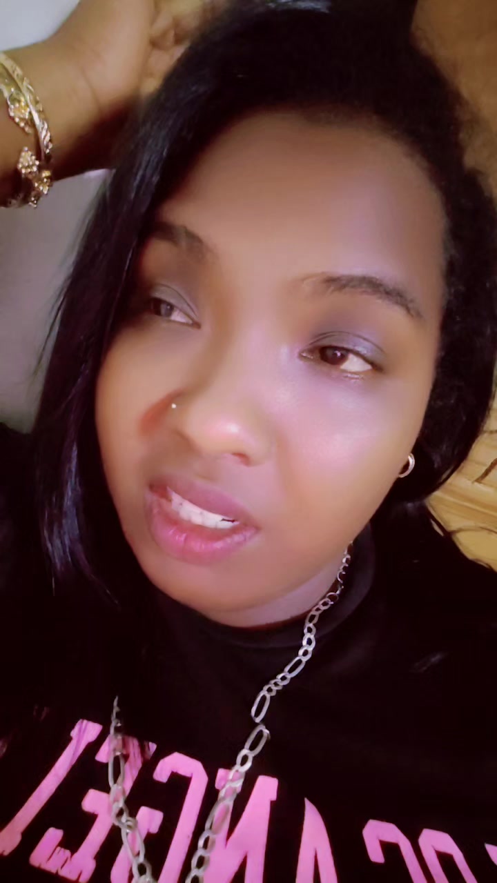 @Amanda Essequibo coast girl