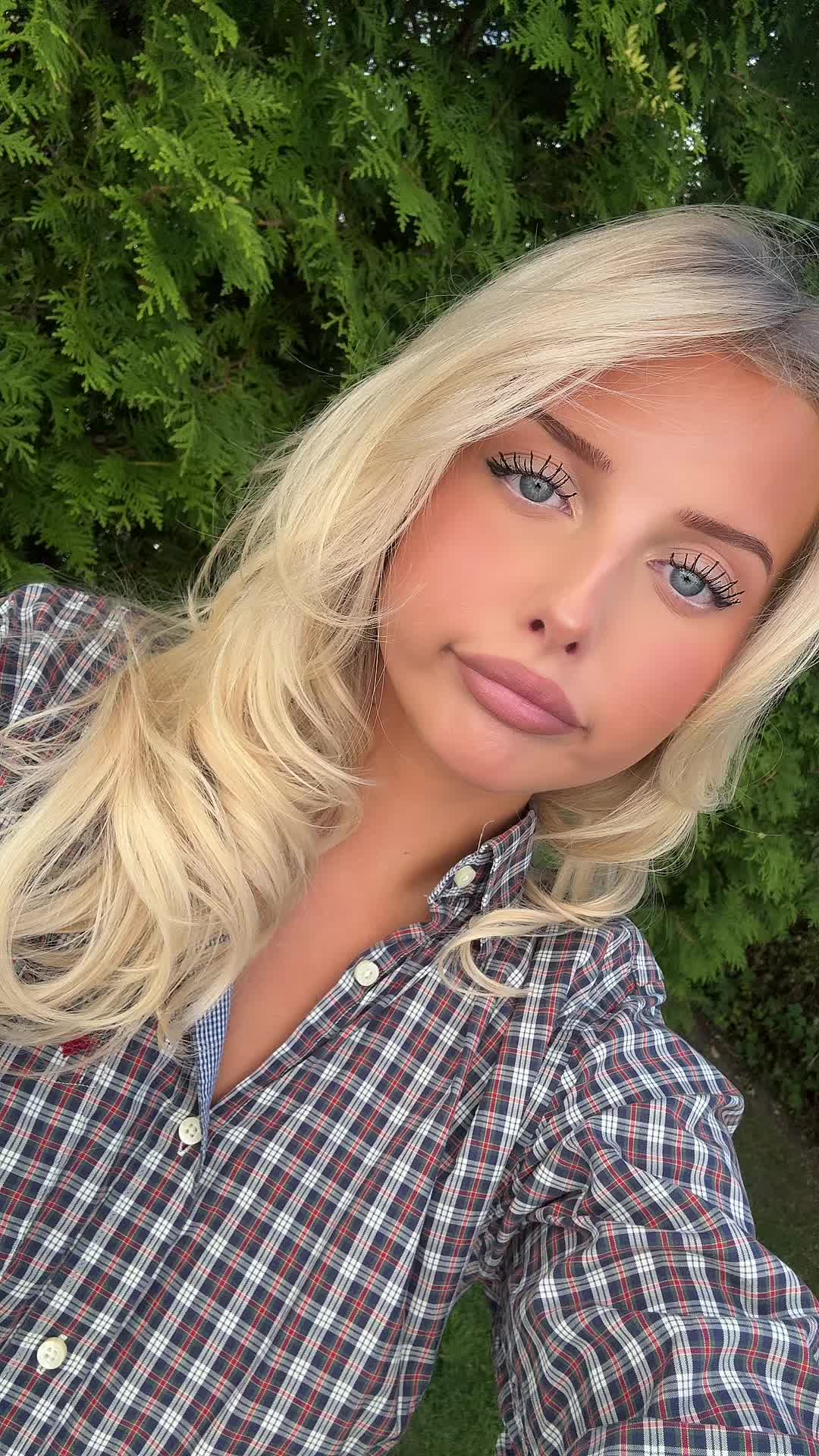 @#clara