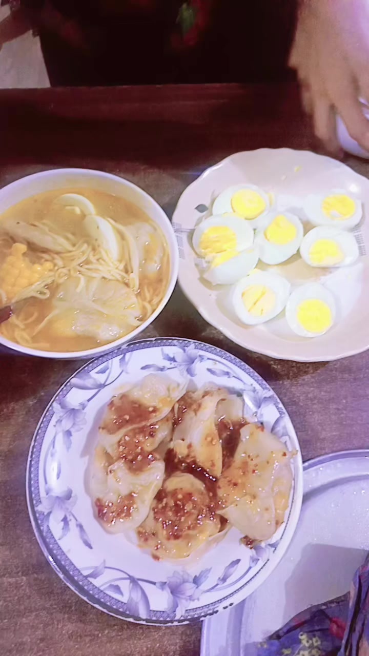 @Ayeshaarain