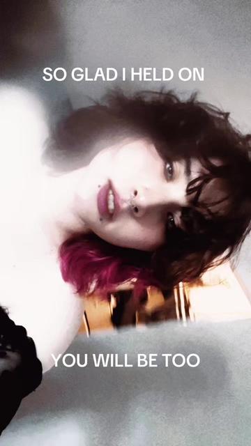@Grunge Princess