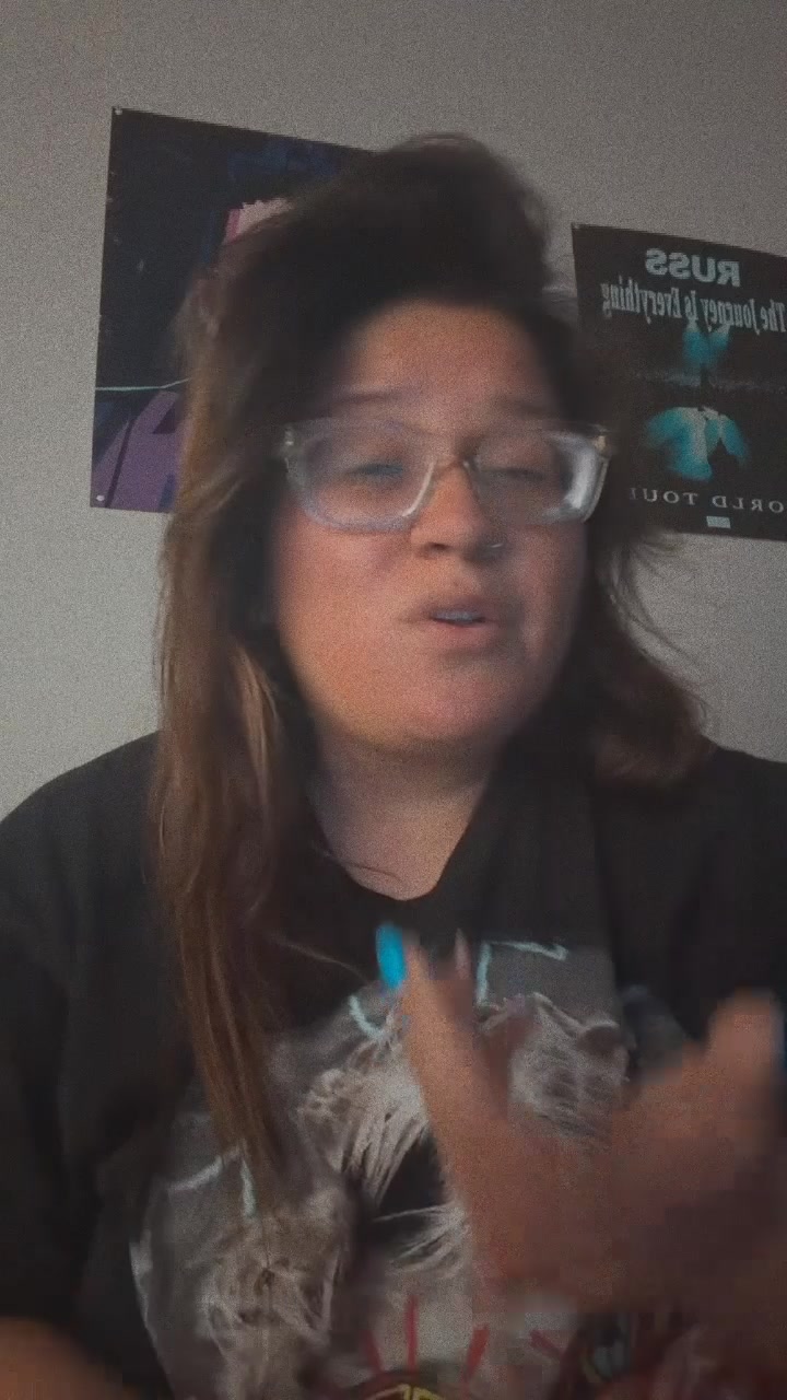 @Kris💜🖤🤘🏽