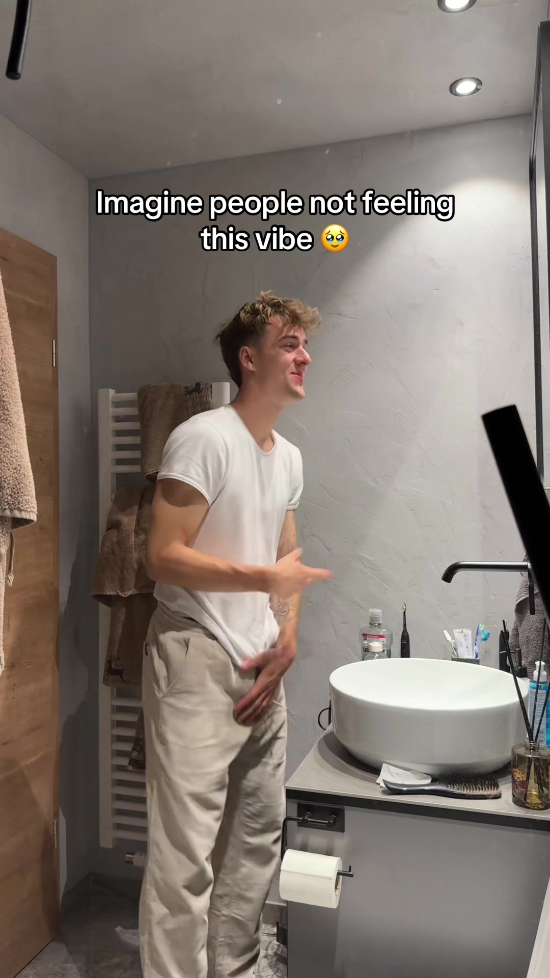 @hannes.vibes