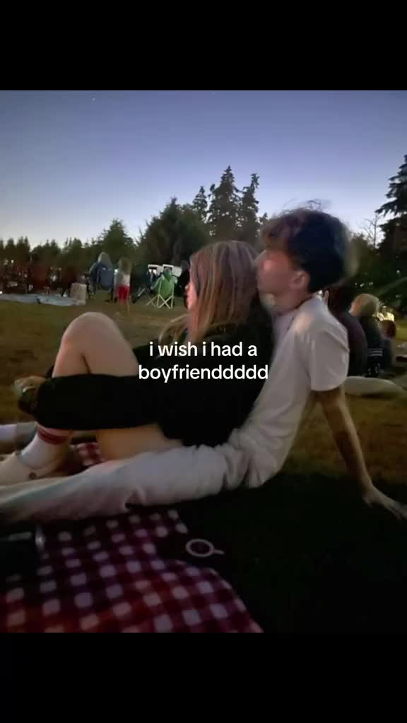 @𝐋