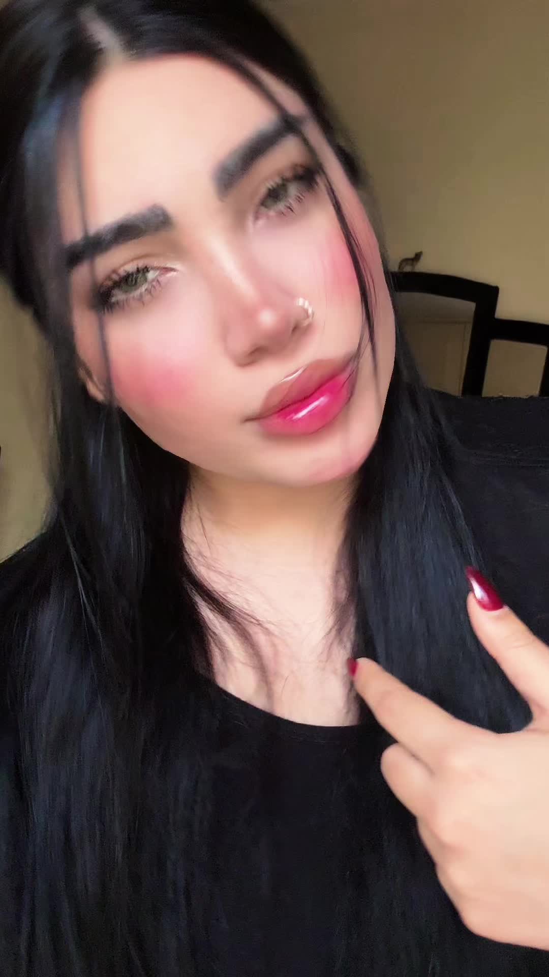 @ferial_nik