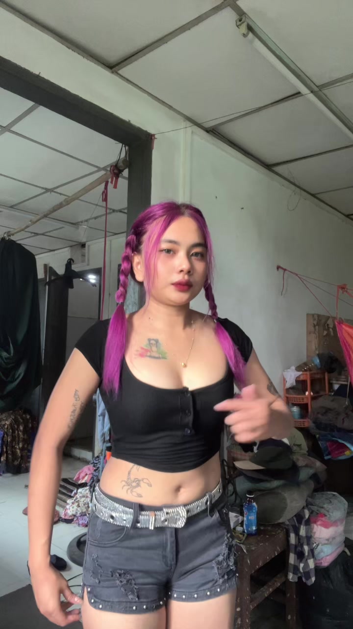 @Tin Zar Naing(Official acc)🌺
