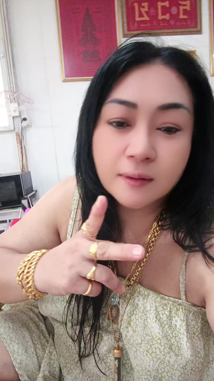 @ชุลีพร ใจเย็น