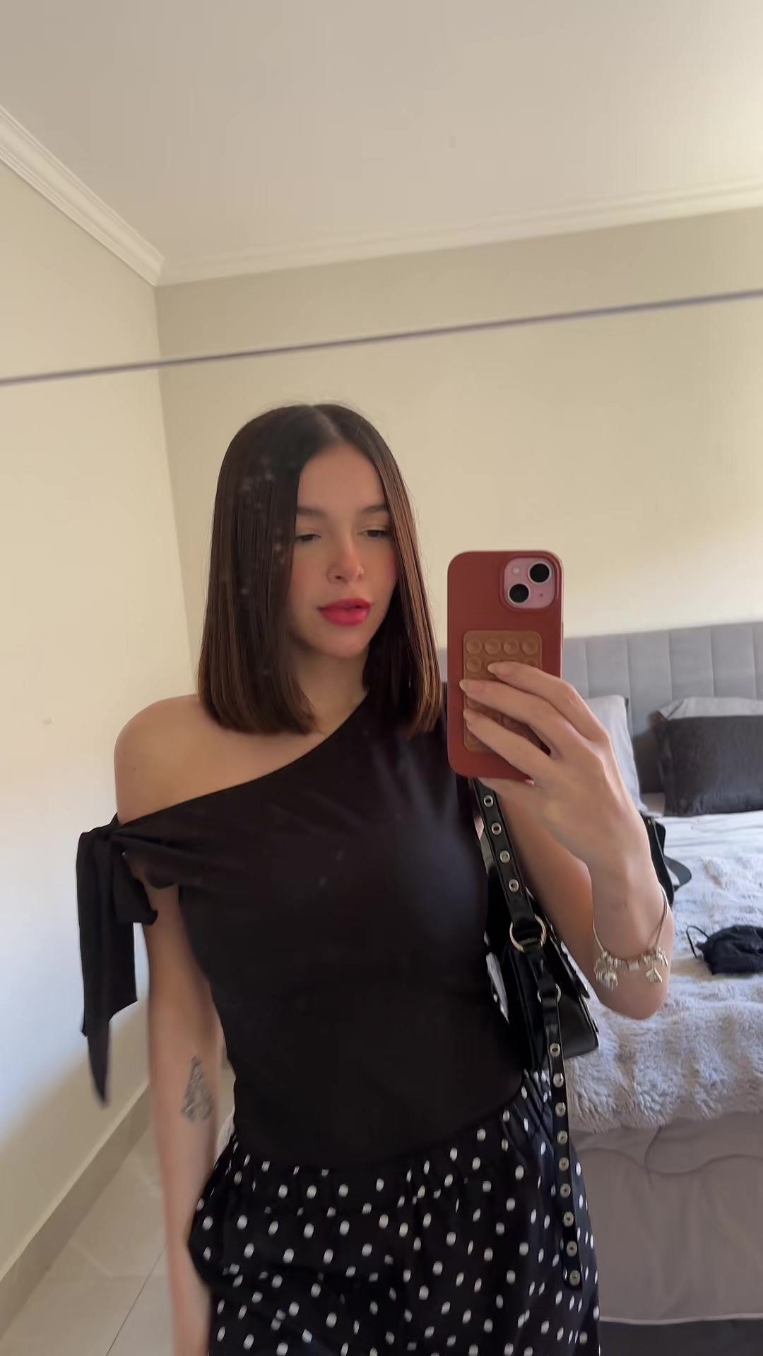 @madumuuniz