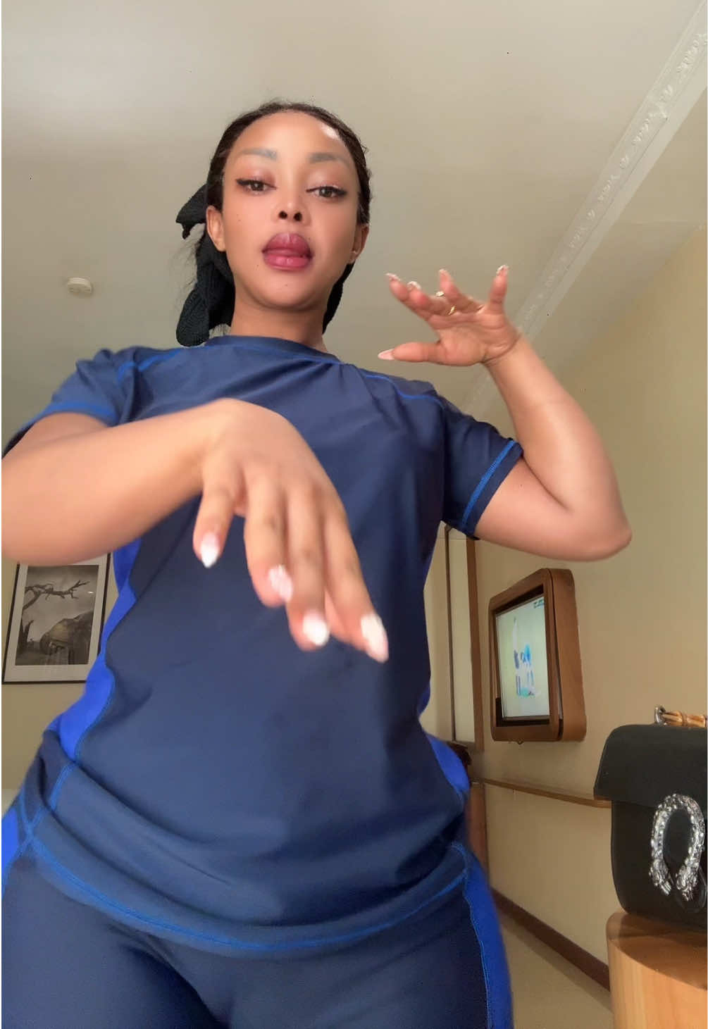 @Bijou001
