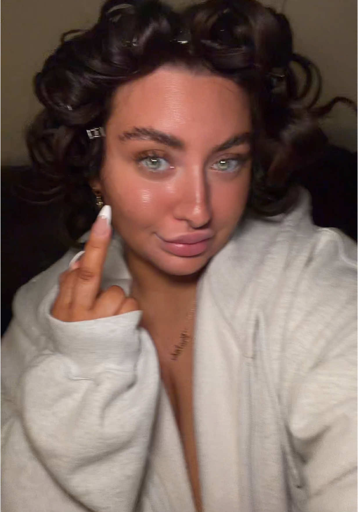 @Em🌶️