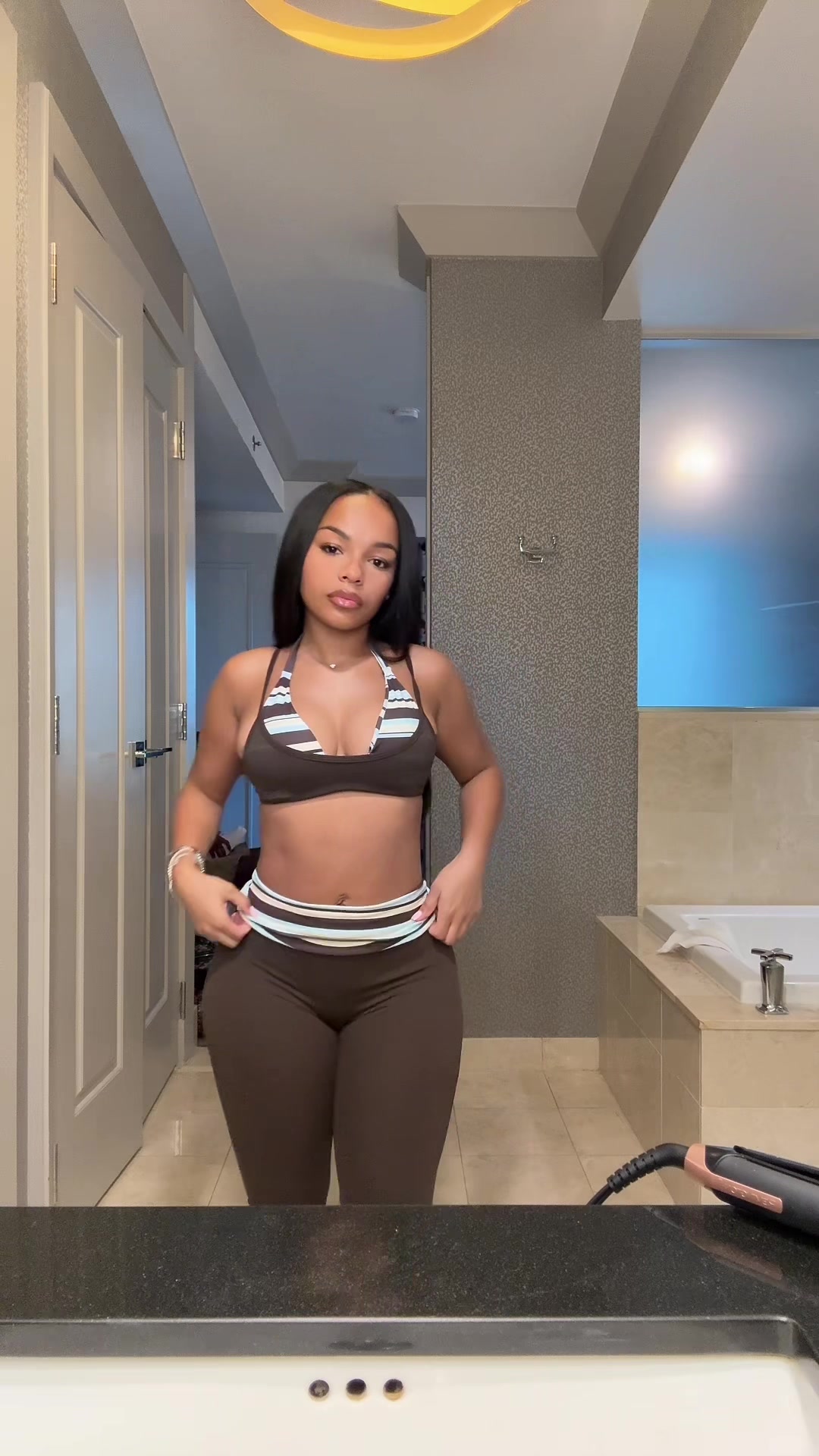 @YT: Aaliyah Enjoli