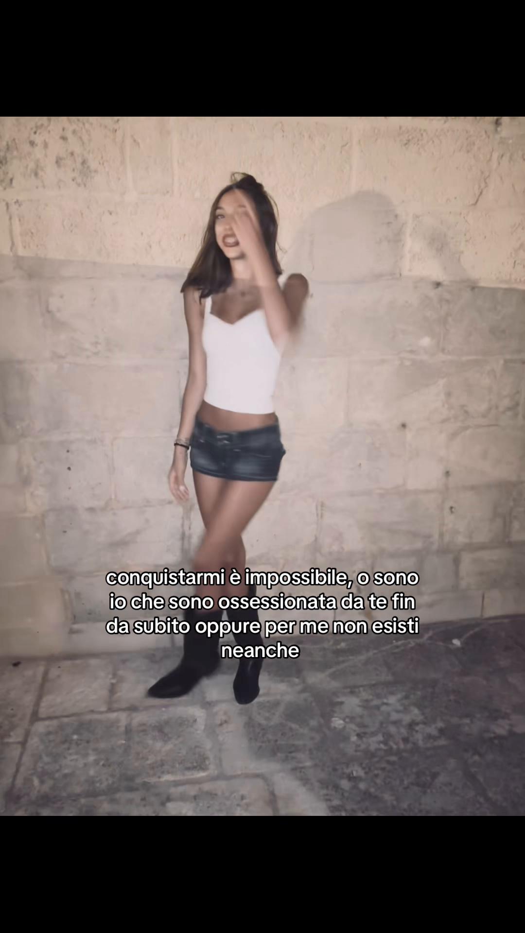 @v&igrave;