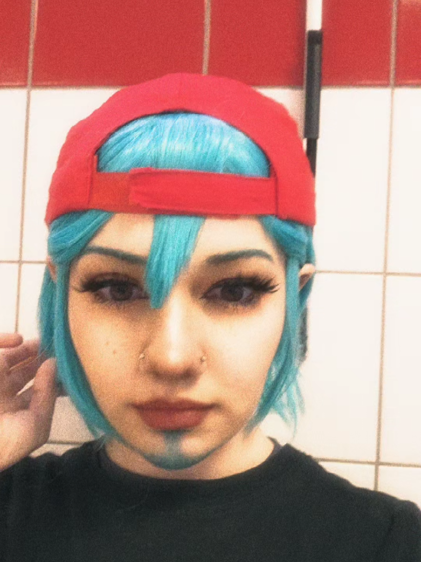 @⦻Liz⦻