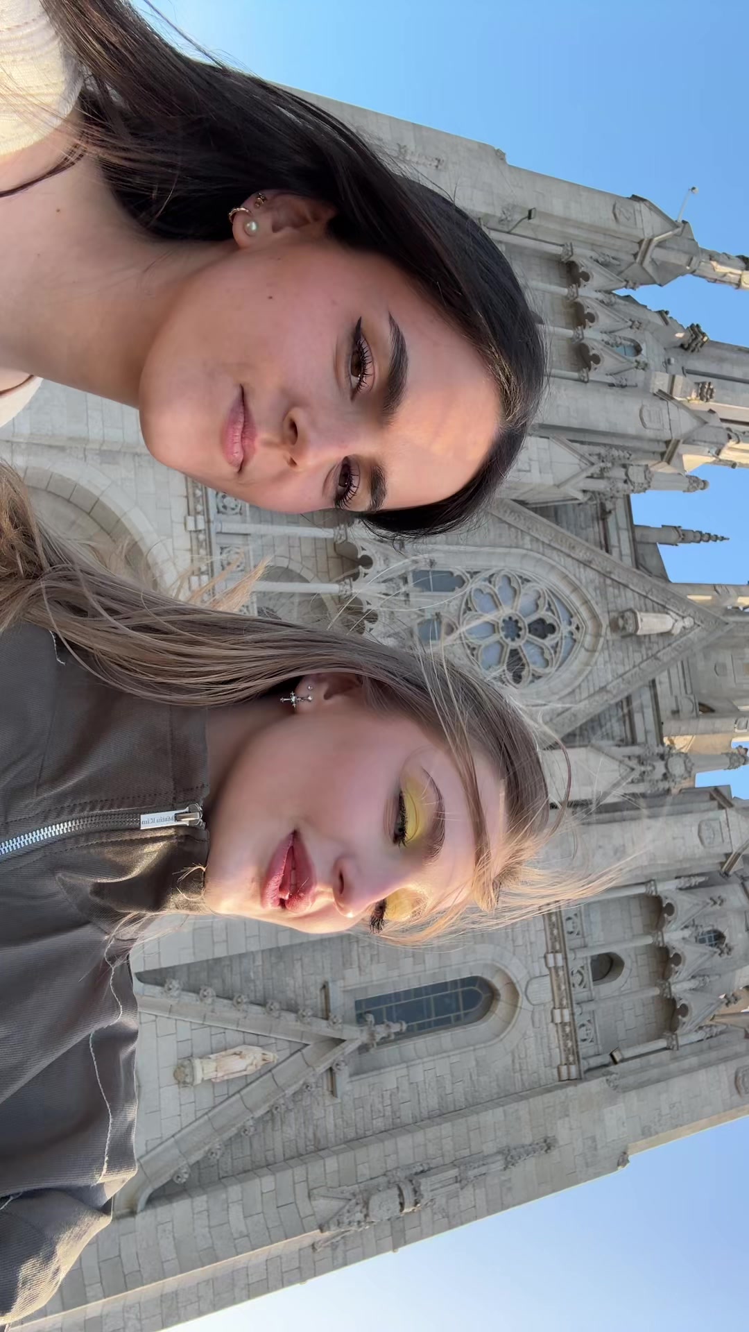 @elina