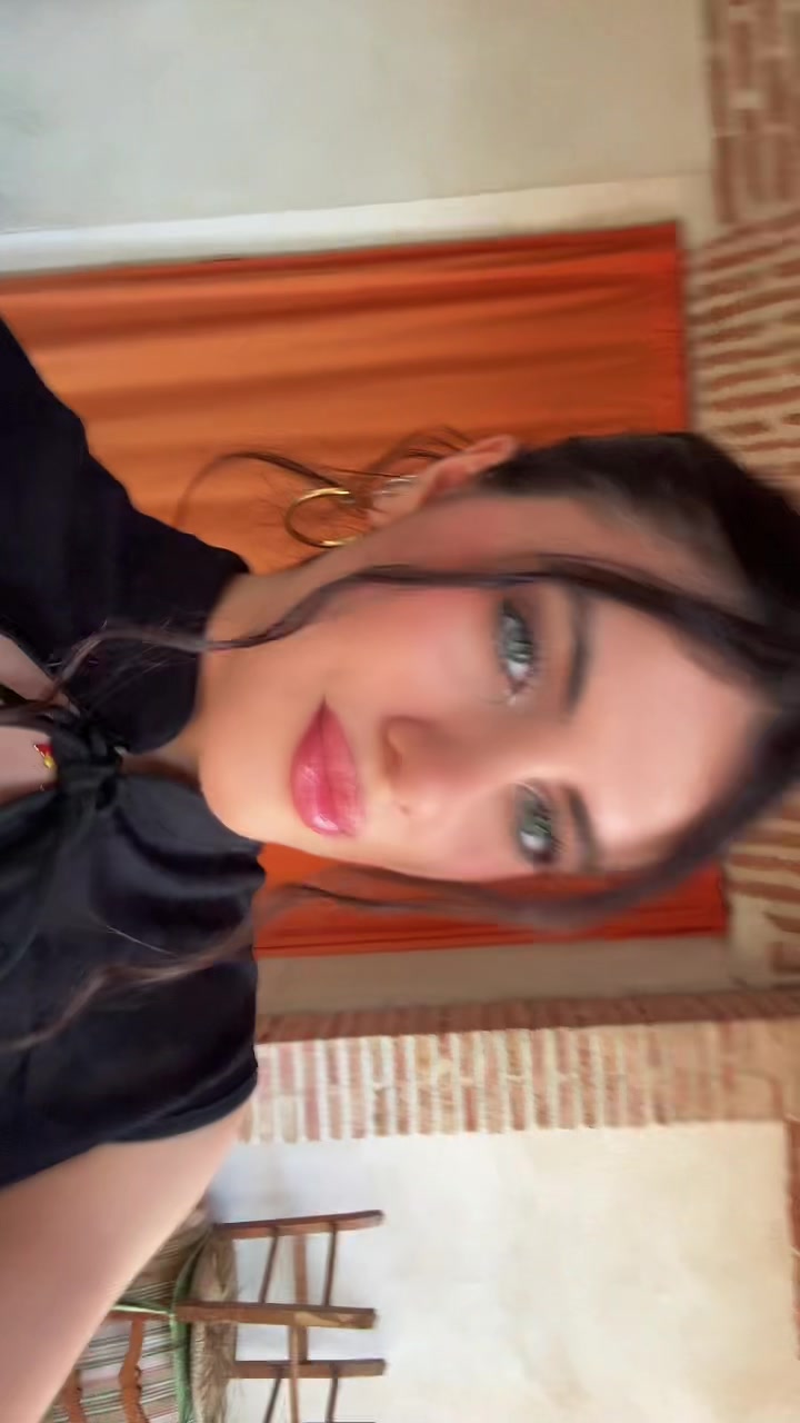 @elviiraaaaa