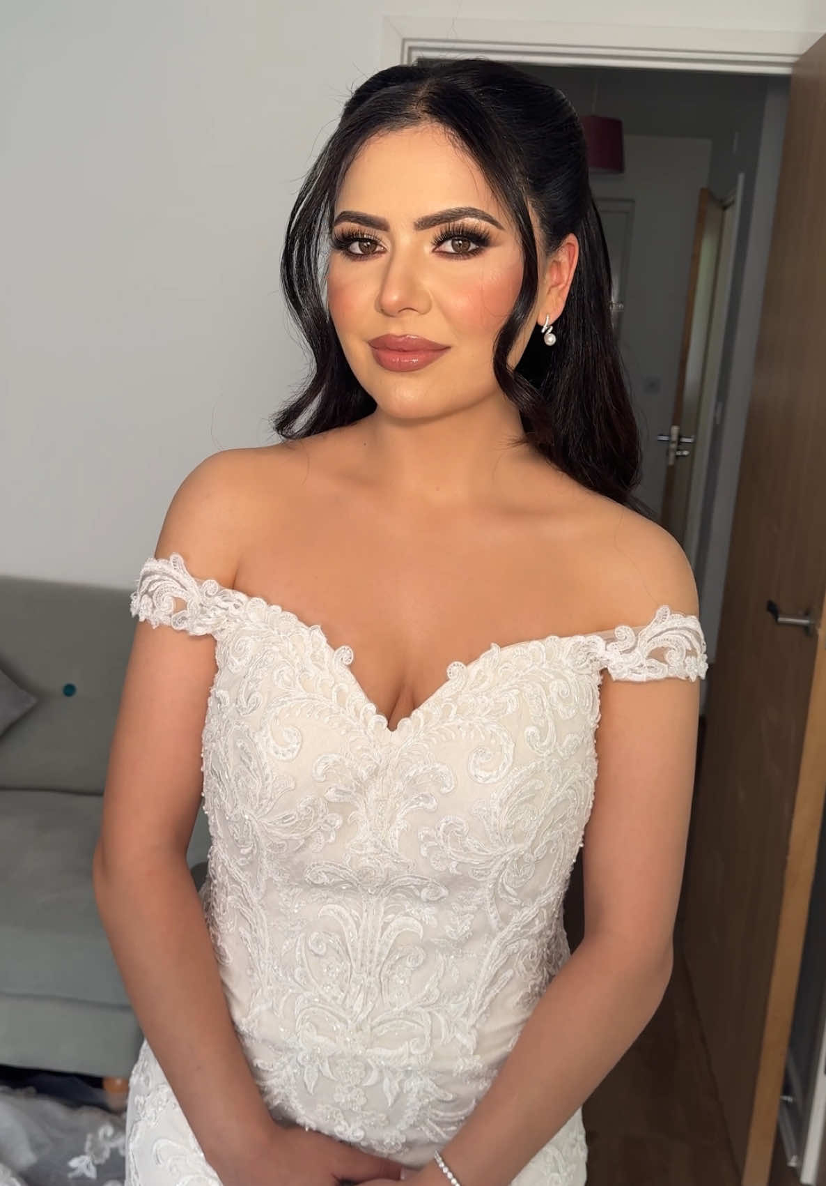 @makeoverbyavneet