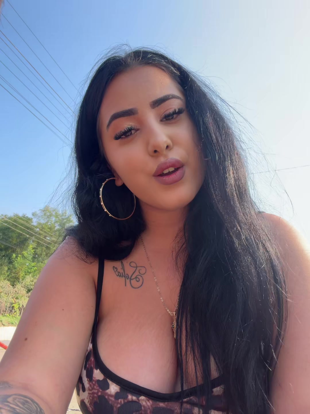 @Corinushh
