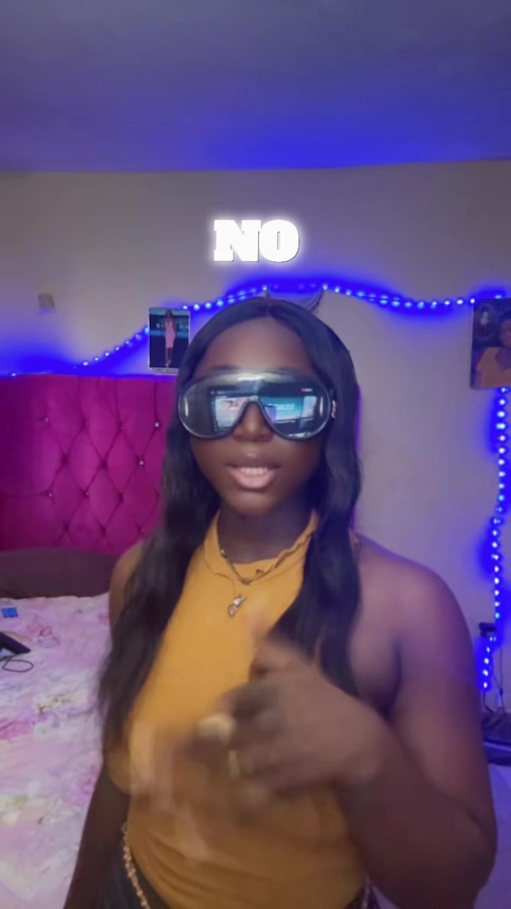 @Nia Baebee ๐๐๐ซ๐ฏ๐