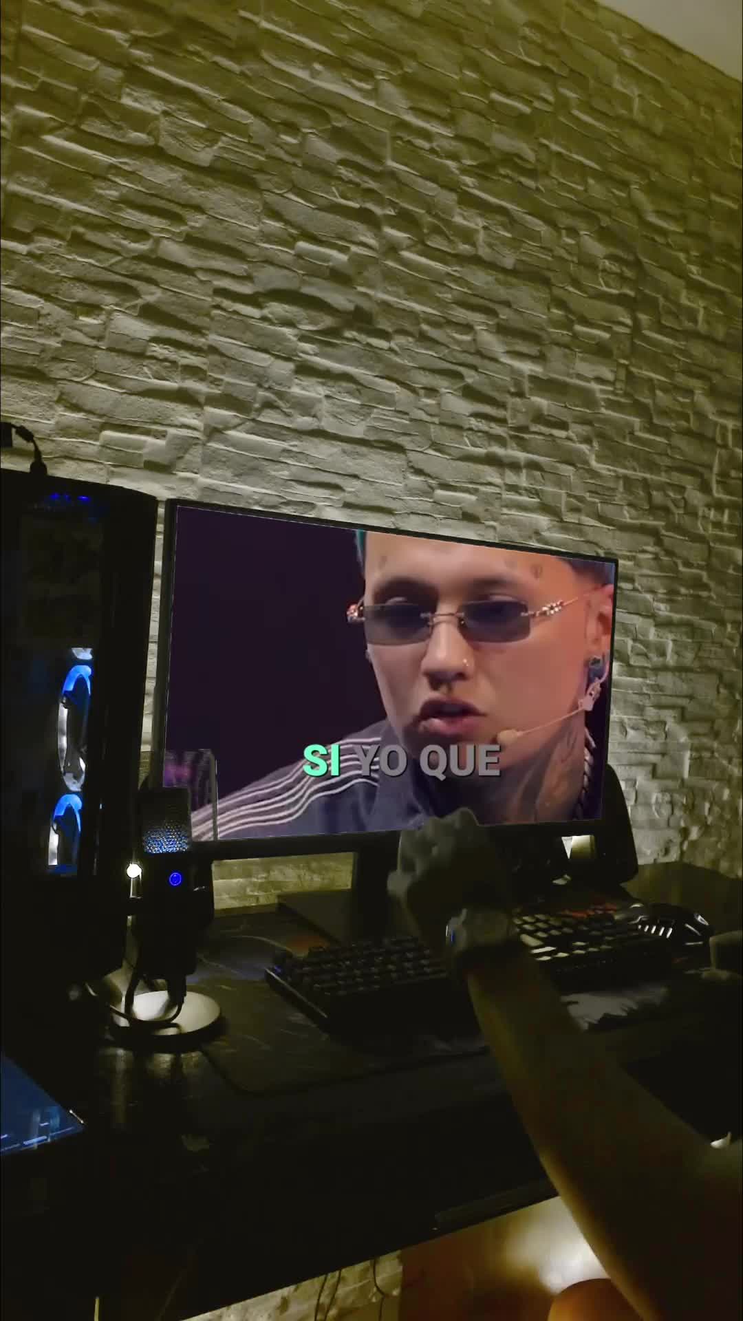 @soy_julian