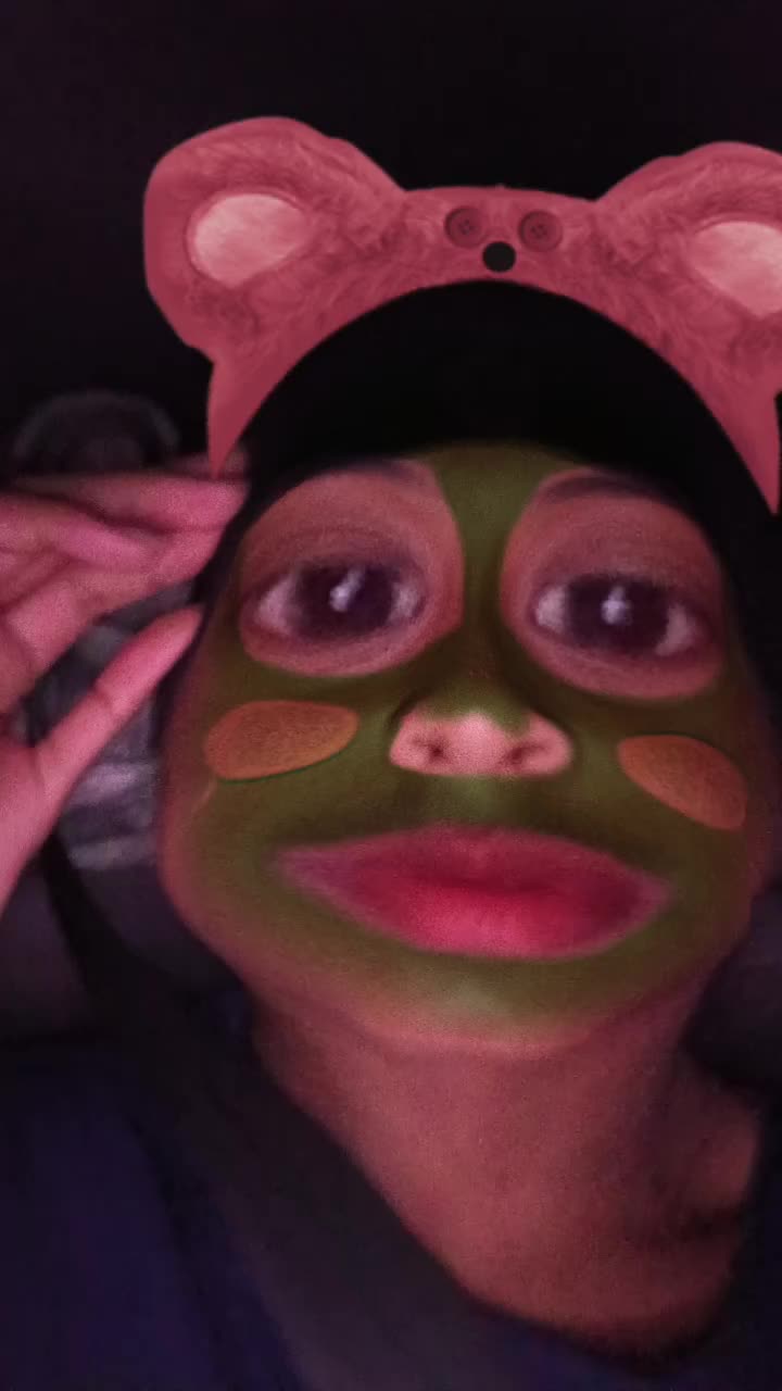 @🫸🏾                    🫷🏾