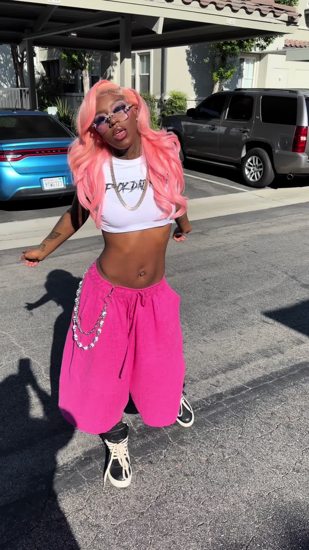 @dajdolla_