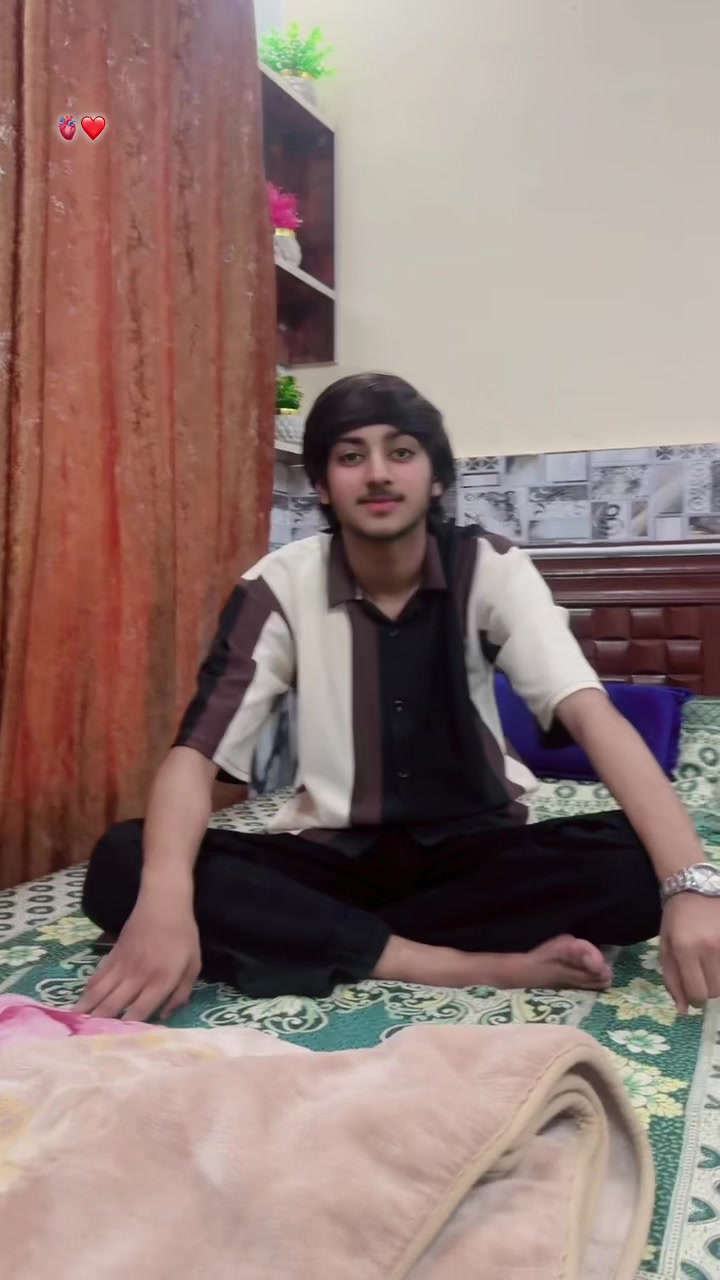 @⚡اویس بادشاہ 👑