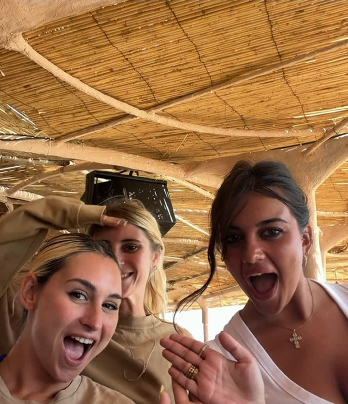 @Saaaii