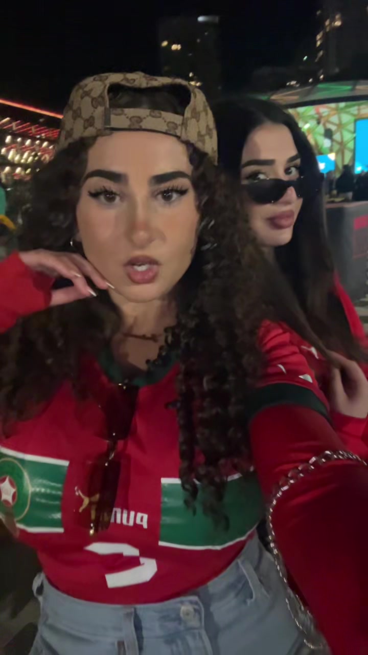@Juliana Demirel