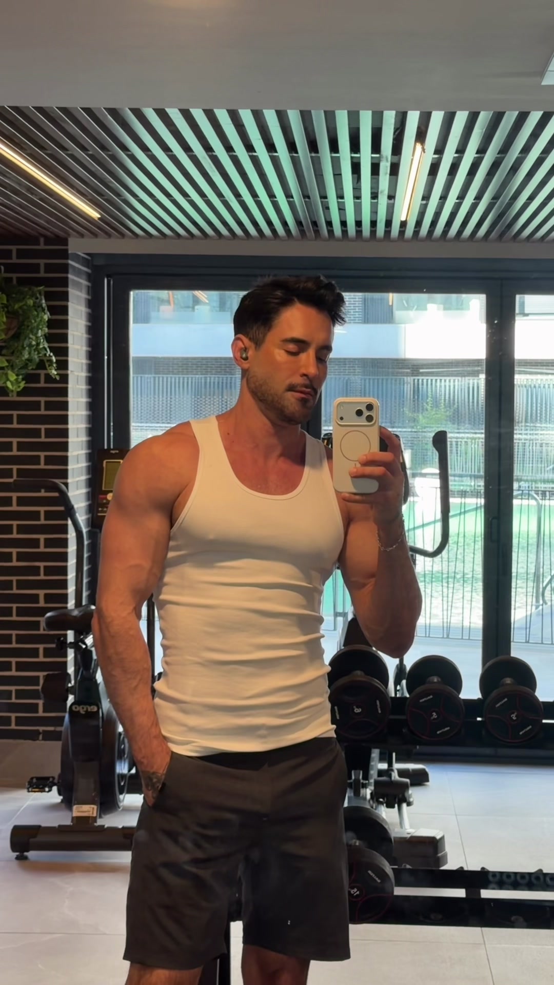 @Thiago_Lazzarato