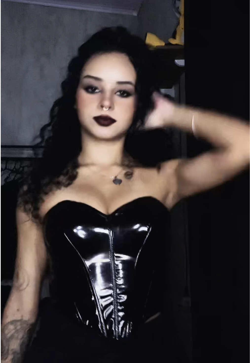 @J&rsquo;🦇