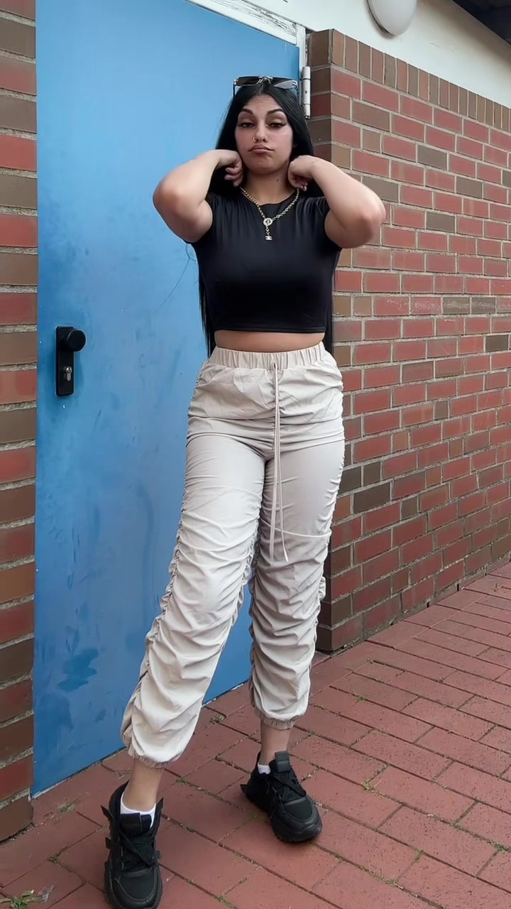 @denysadeny21
