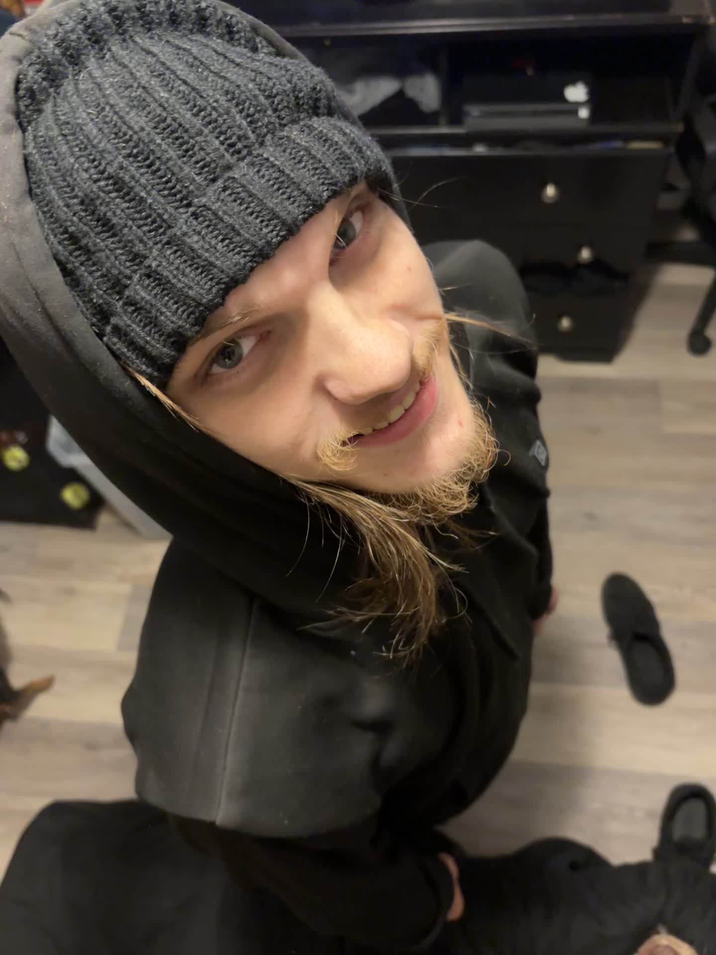 @M3LTED M0NDAY