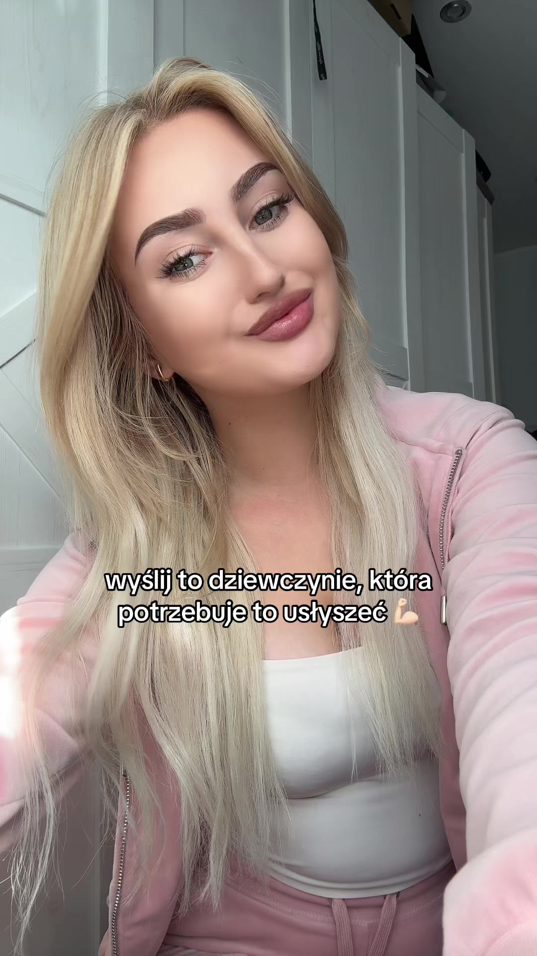 @ANIA🎀