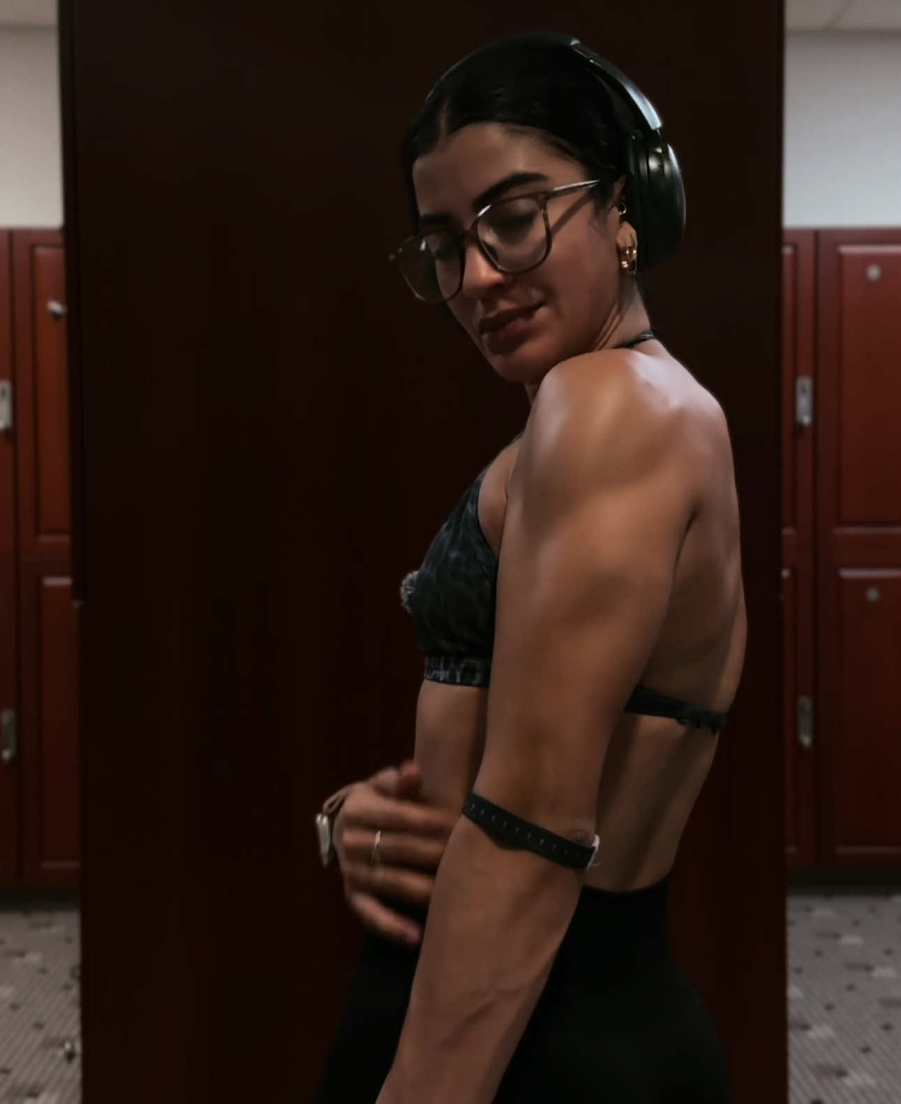 @Nikki | SOBER GYM RAT 🎧ྀི♪⋆.✮