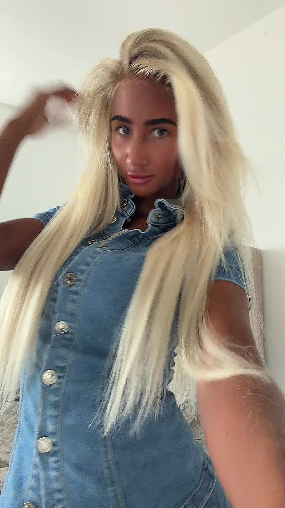 @pxlxaa24_