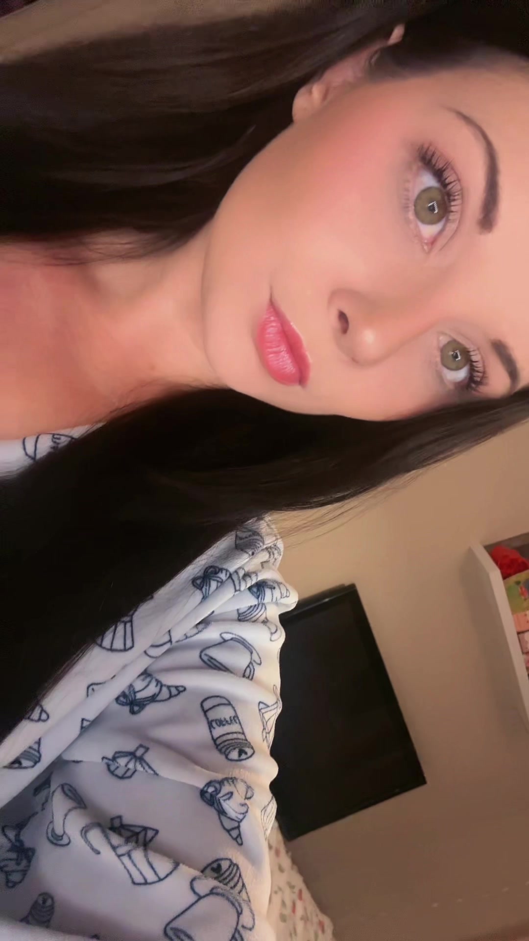 @Katlove🐝