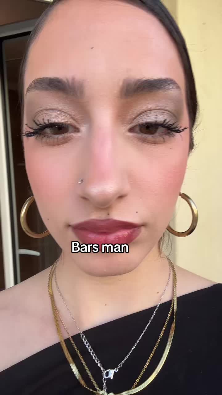 @Rafaella
