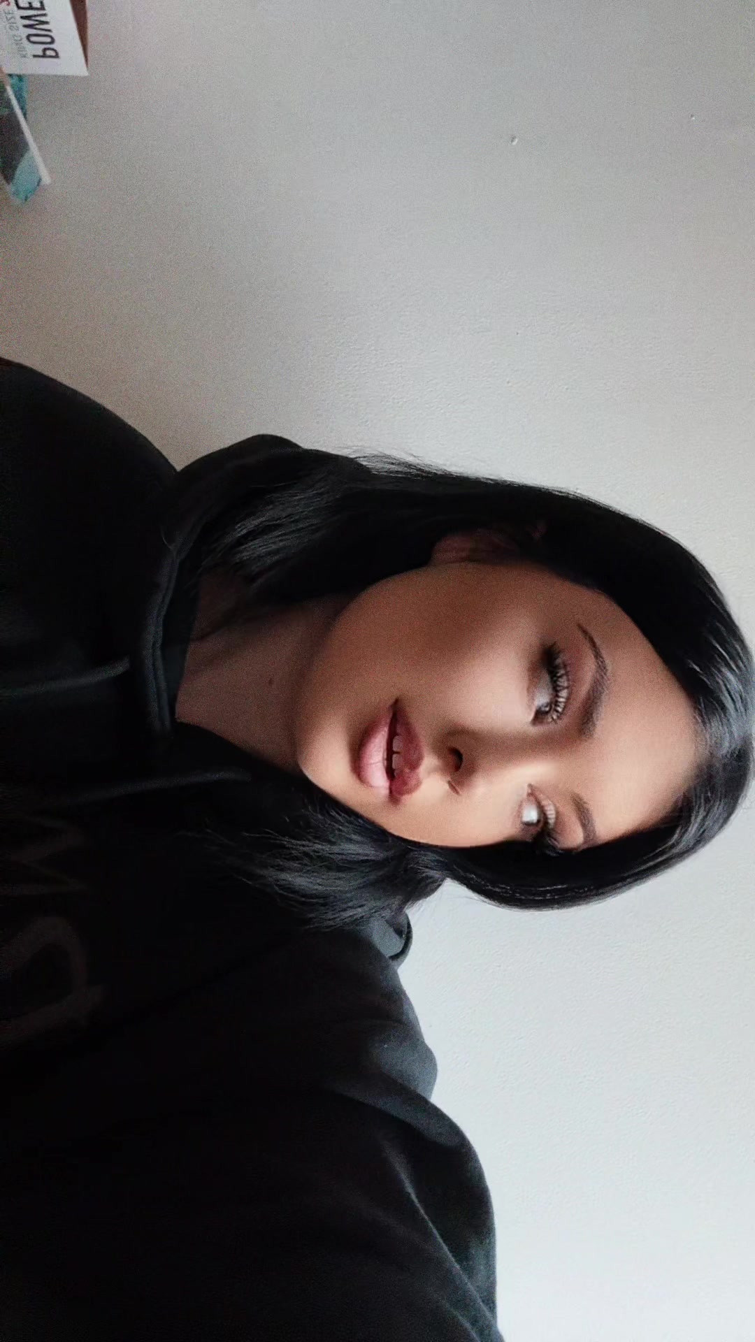 @lealw.d