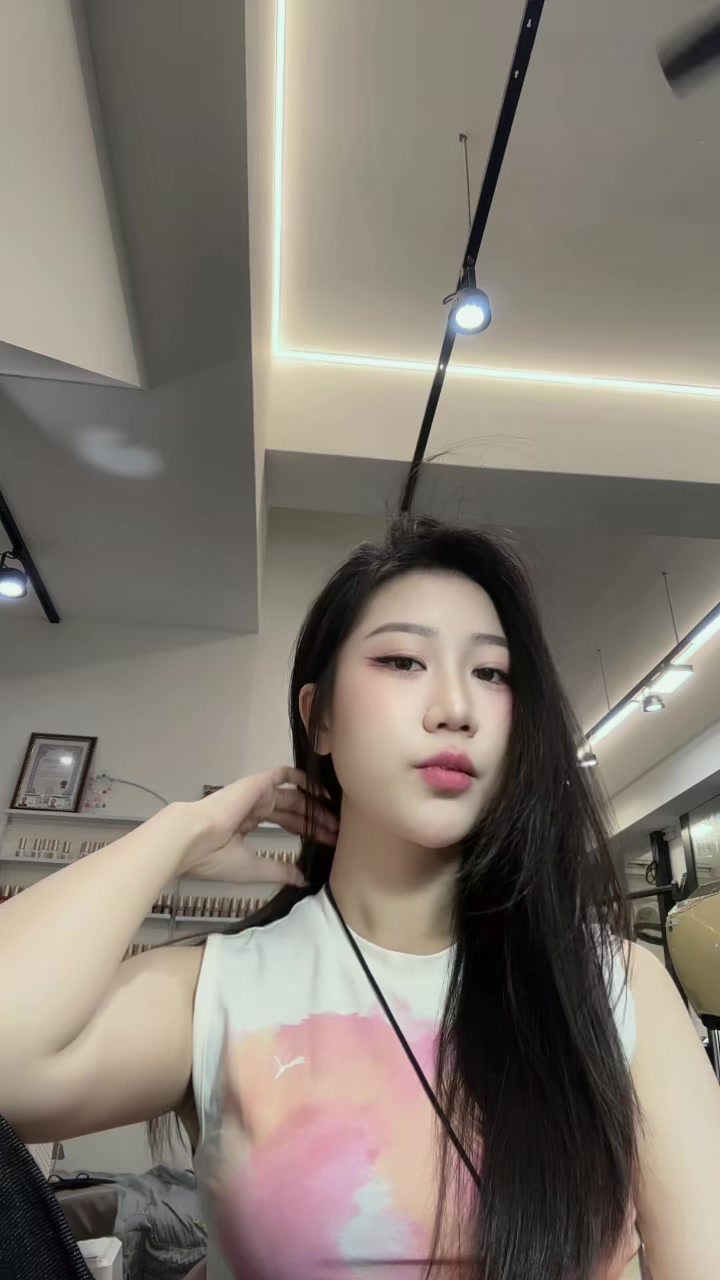 @Xixi(😻 )🇻🇳🇹🇼