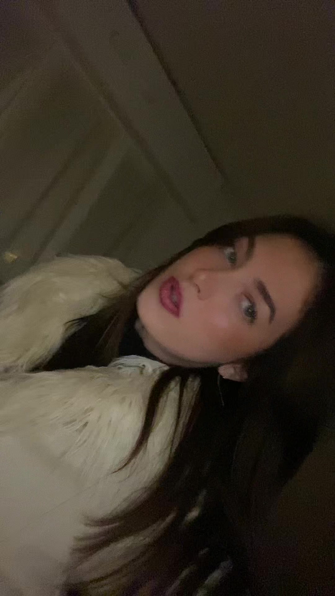 @Adriana