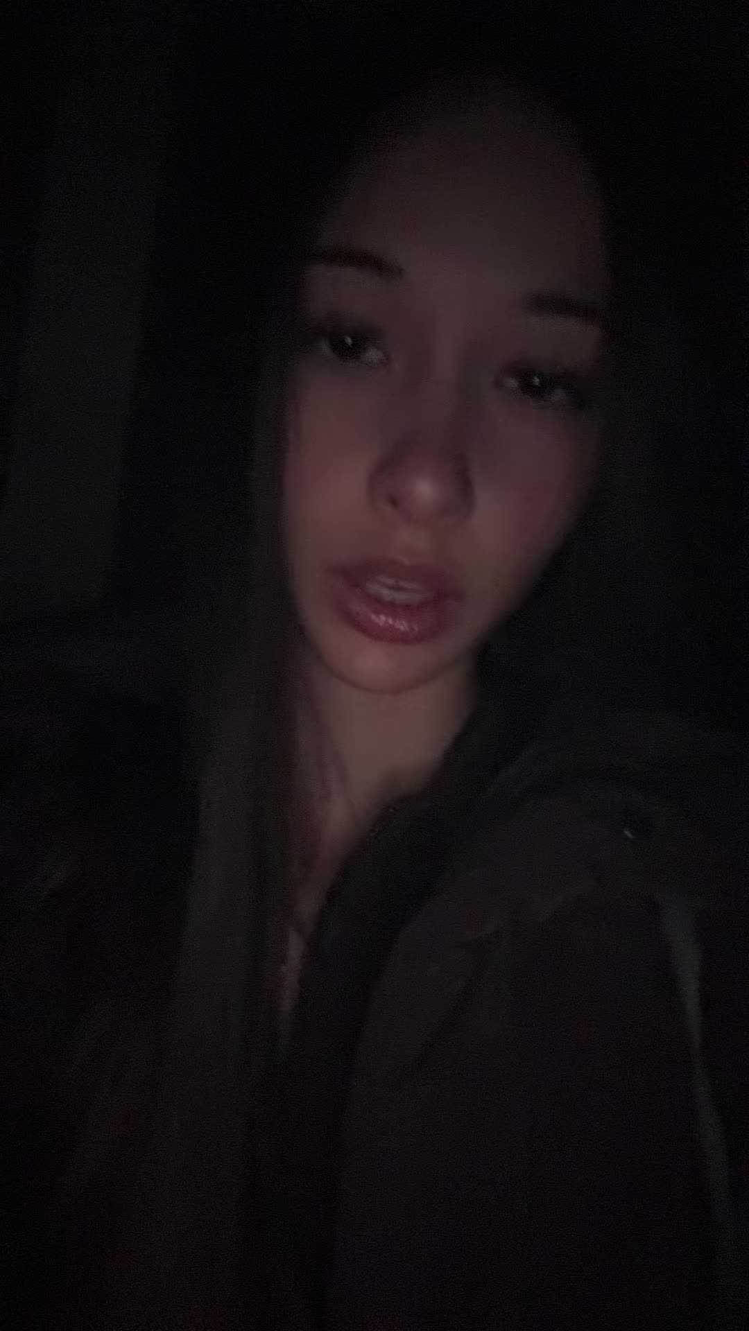 @𝓇𝒾𝓈𝓈𝒽𝒶🤎