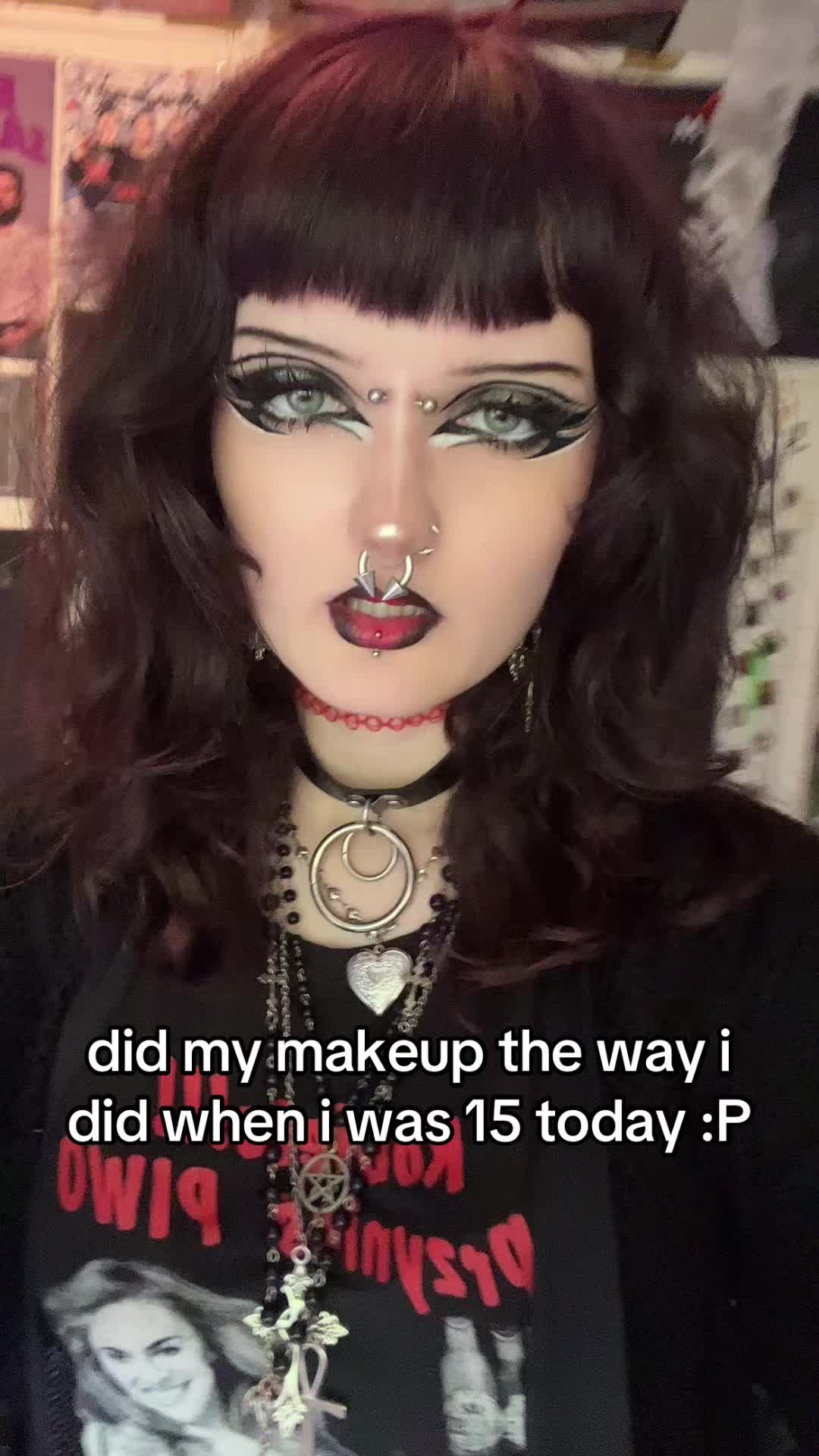 @elvira