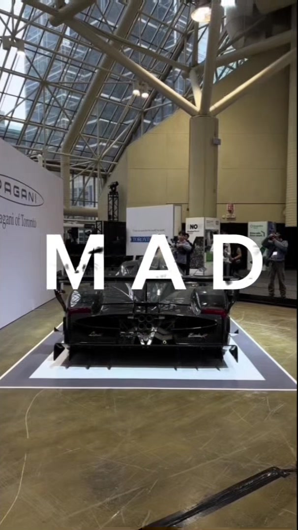 @M A D